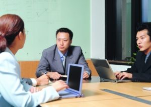 台湾労務：最低給与が引き上げられる。台北市政府：コンプライアンス違反で雇用主に最大100万ドルの罰金